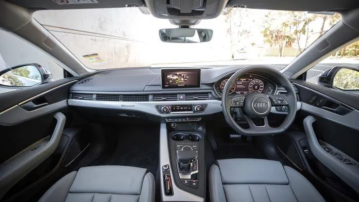 Audi A5 40 TFSI quattro tronic 2