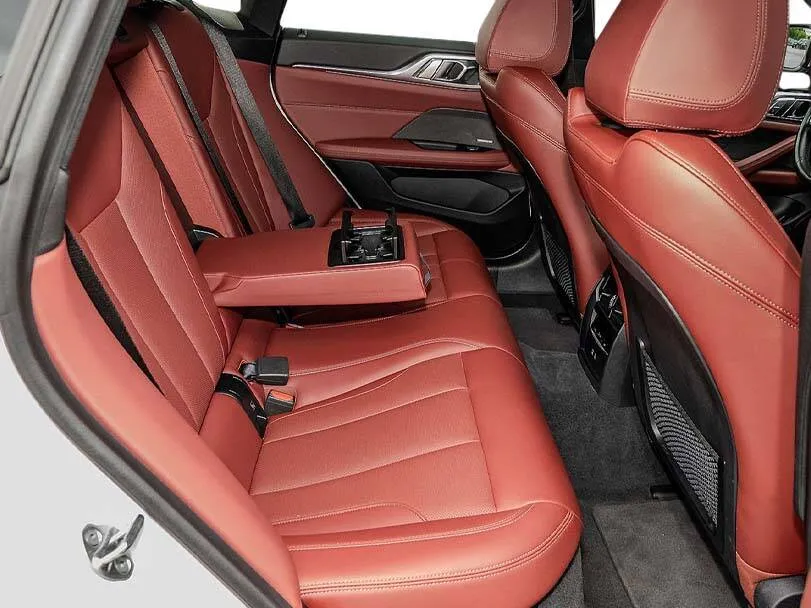 BMW i4 eDrive35 5