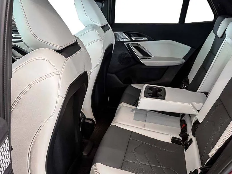 BMW iX iX2 xDrive30 2