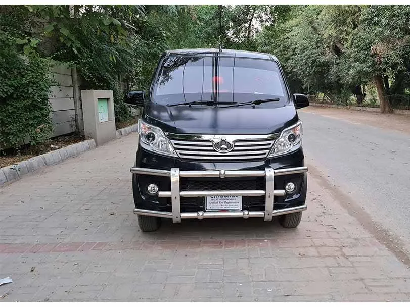 Changan Karvaan Plus 1.2 6