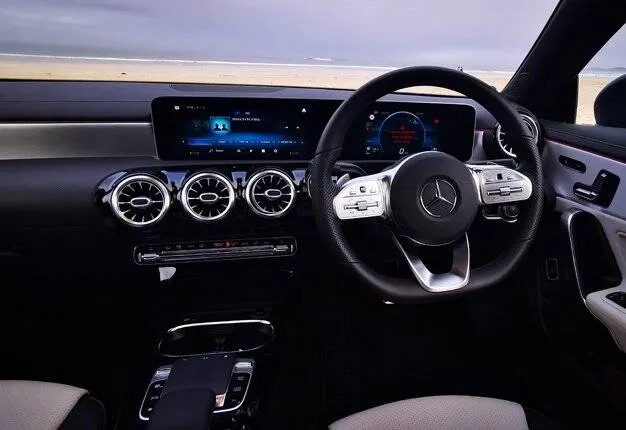Mercedes Benz CLA Class CLA200 2