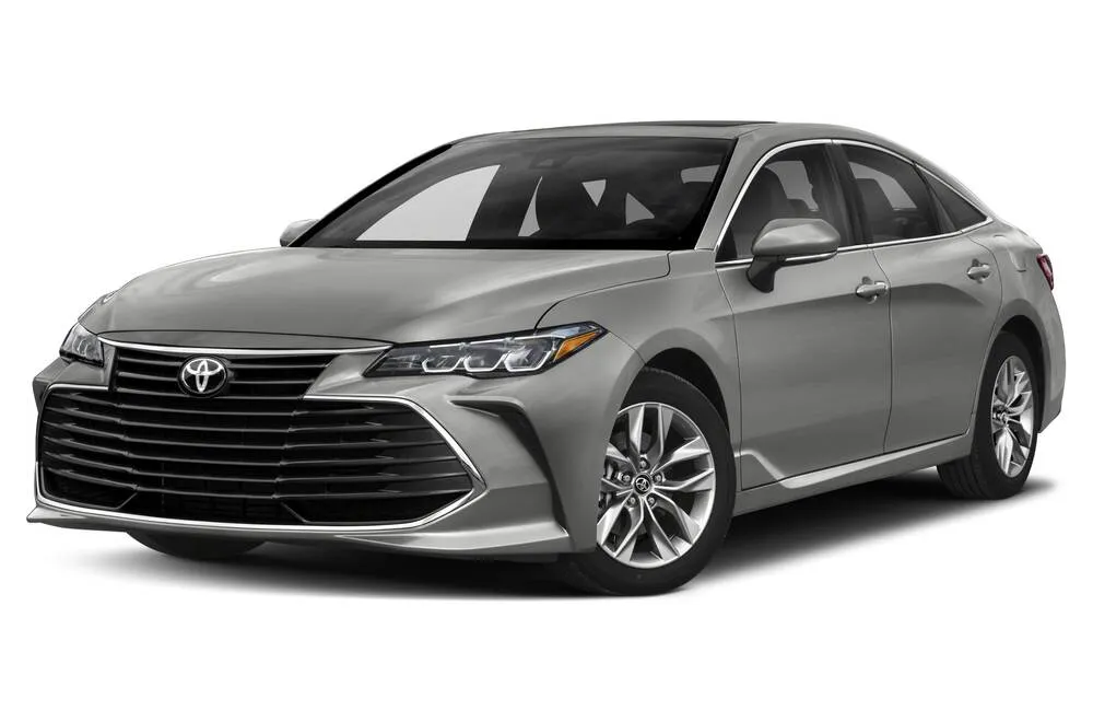 Toyota Avalon XSE Hybrid Nightside 3